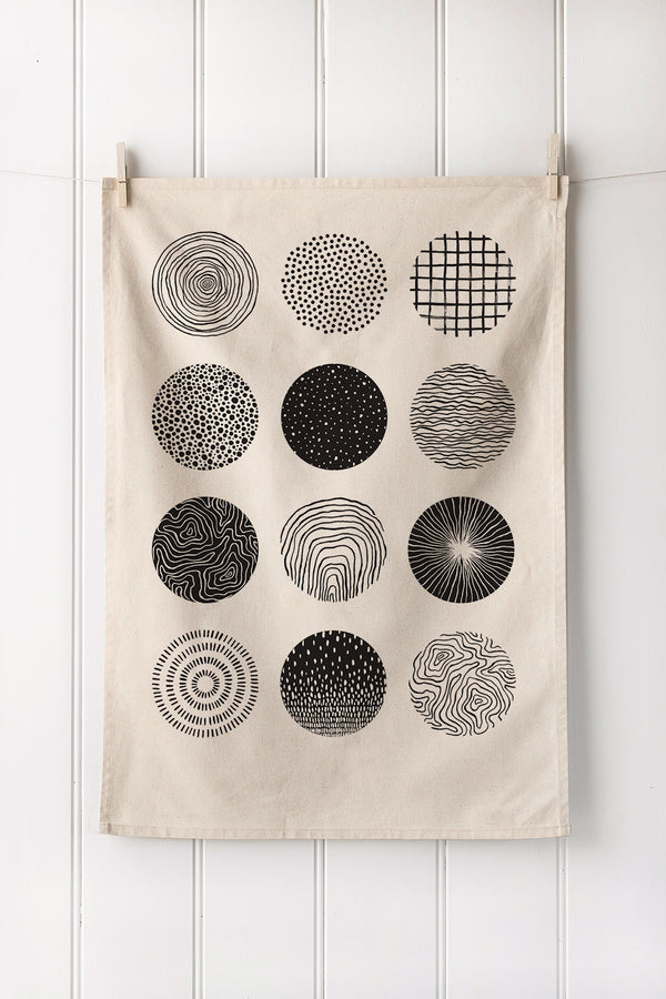Natural cotton tea towel with circle print